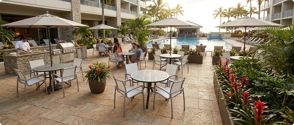 Commercial Poolside Chair Buying Checklist: Materials, Stacking, Seat Height and Table Fit